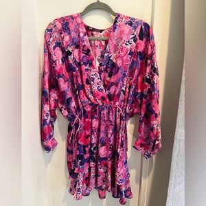 Silk short sleeve floral mini dress